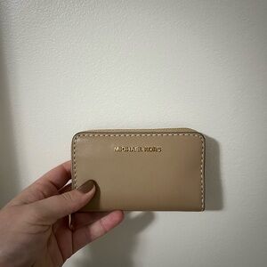 Michael Kors Beige Card Holder / Wallet